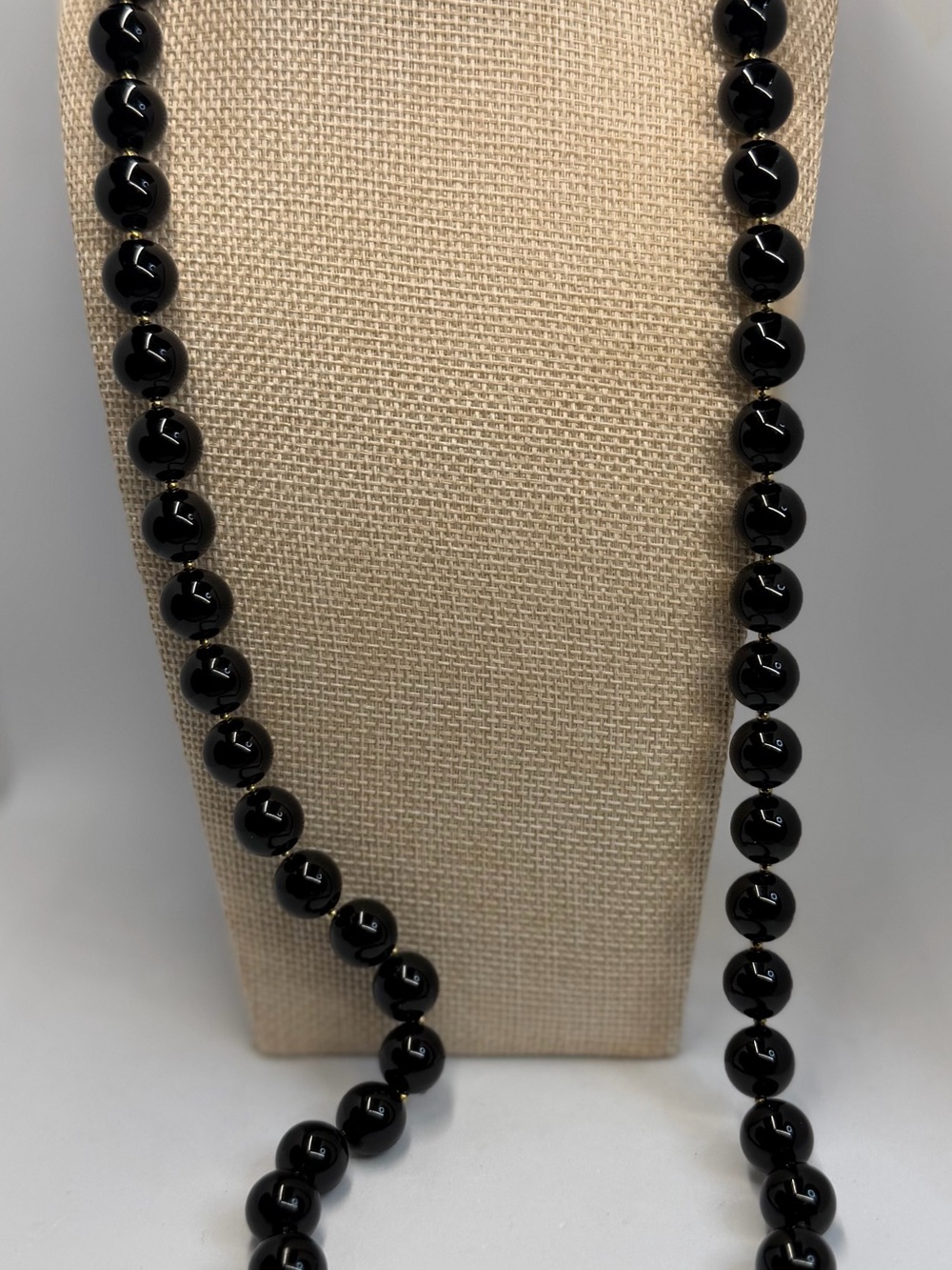 Vintage Classic Black Bead Necklace - Women Jewelry 15 in drop